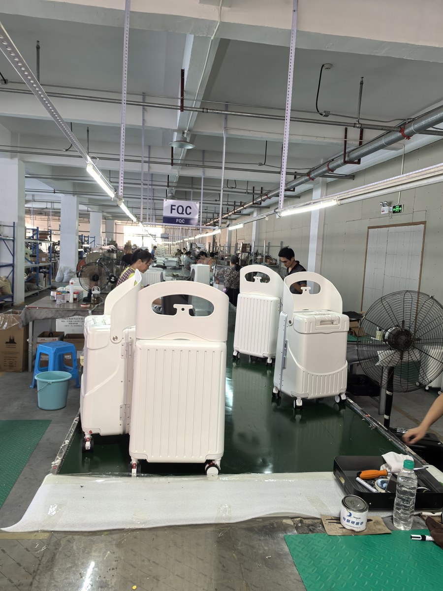 Jinyi Luggage Sample