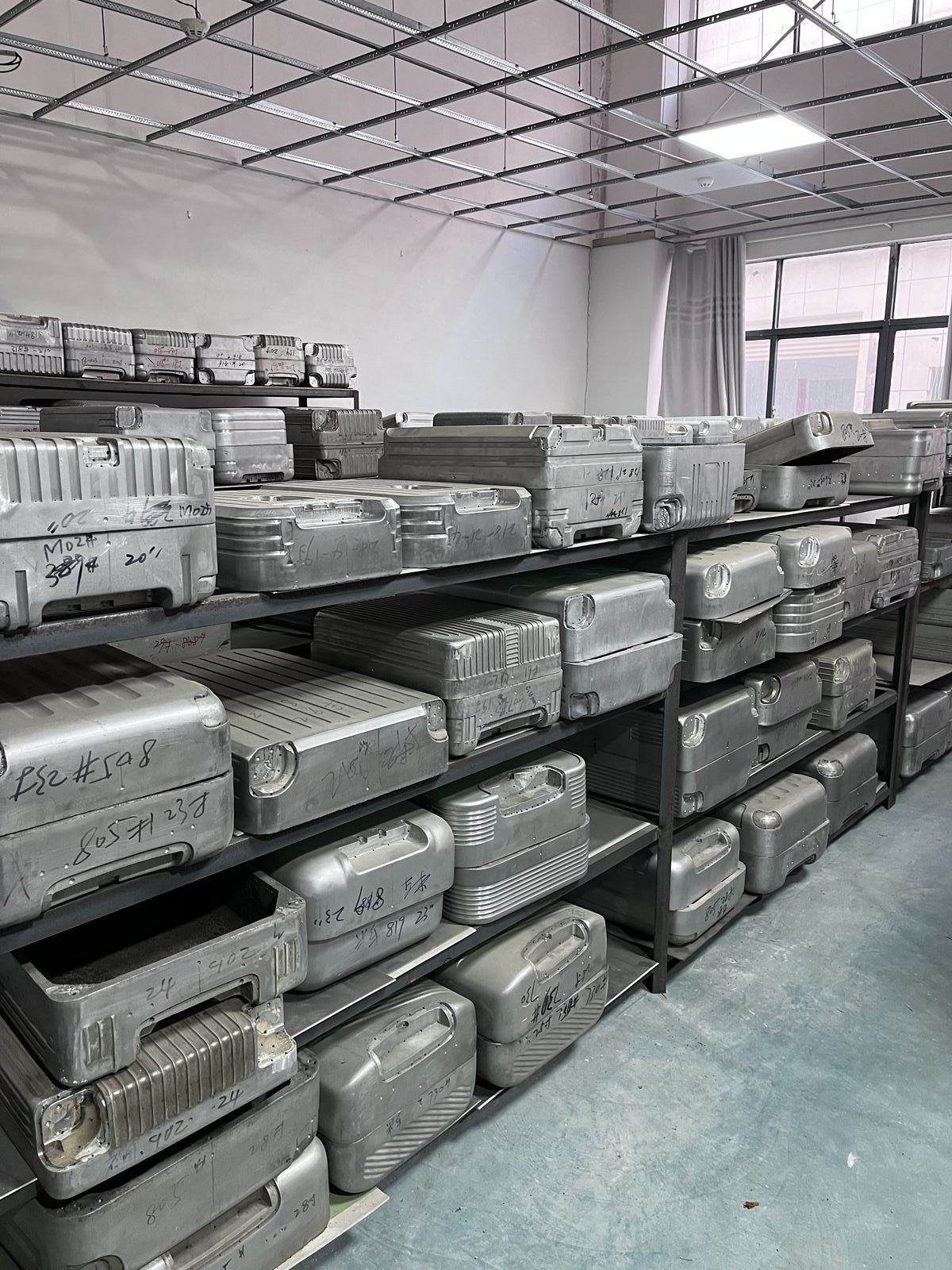 Luggage Mould